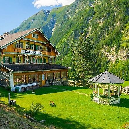 Hotel Kaiservilla Хайлигенблут Экстерьер фото